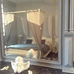 Aux Anges Gardiens 4* Καρκασόν