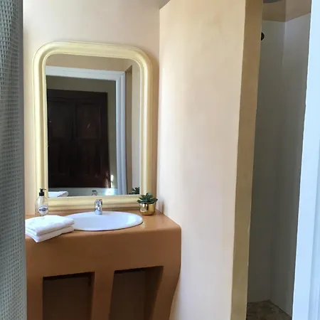 Aux Anges Gardiens 4*