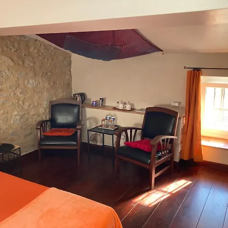 Bed & Breakfast Aux Anges Gardiens 4*
