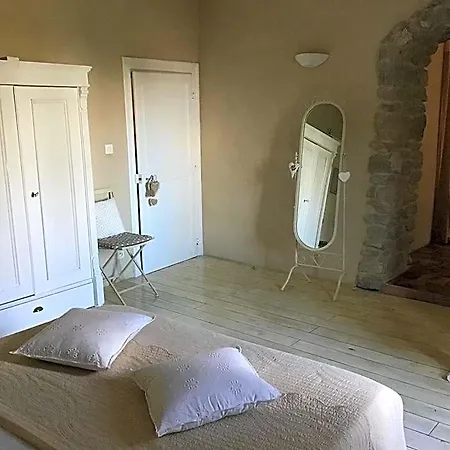 Aux Anges Gardiens Oda ve Kahvaltı